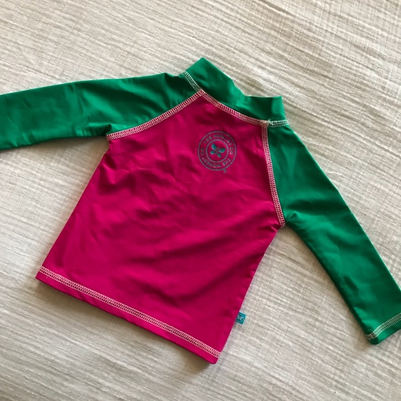 NWOT - Honest Company Rash Guard - Picture 4 of 4